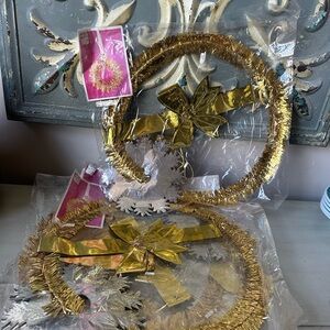 James A Cole company New York made in Japan lot of tinsel wreaths new old stock